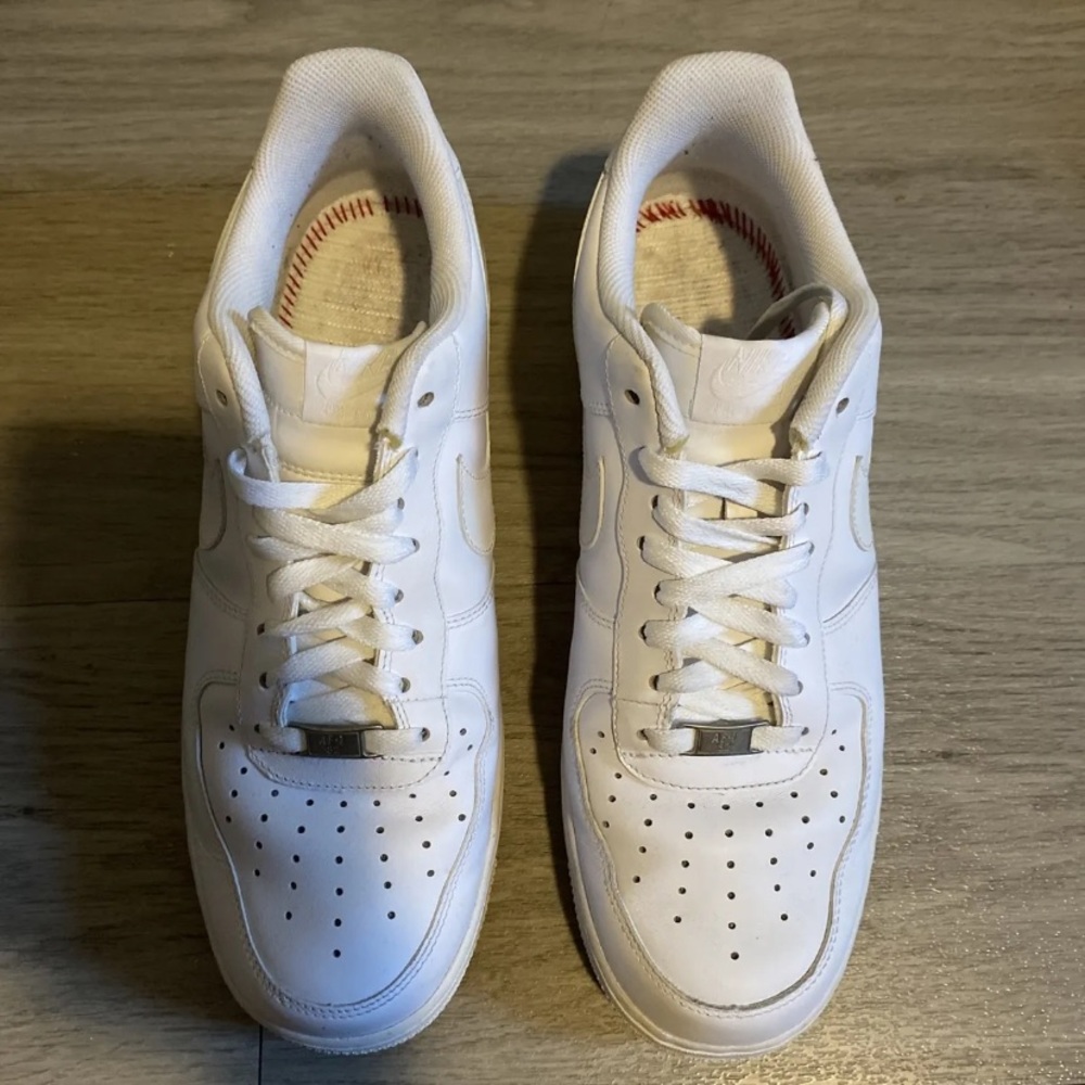 Nike Air Force 1 82  Used Size 11 1/2